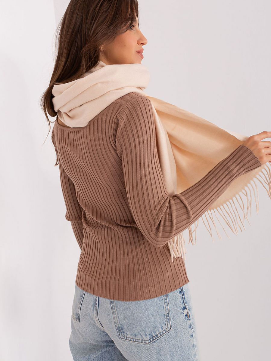 Shawl model 185890 AT